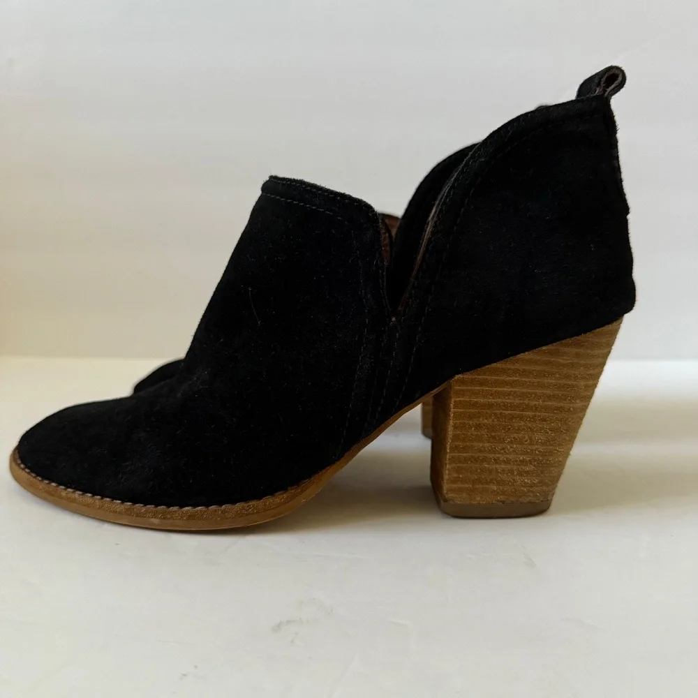 Jeffrey Campbell Rosalee Black Suede Ankle‎ Boots Size 9.5